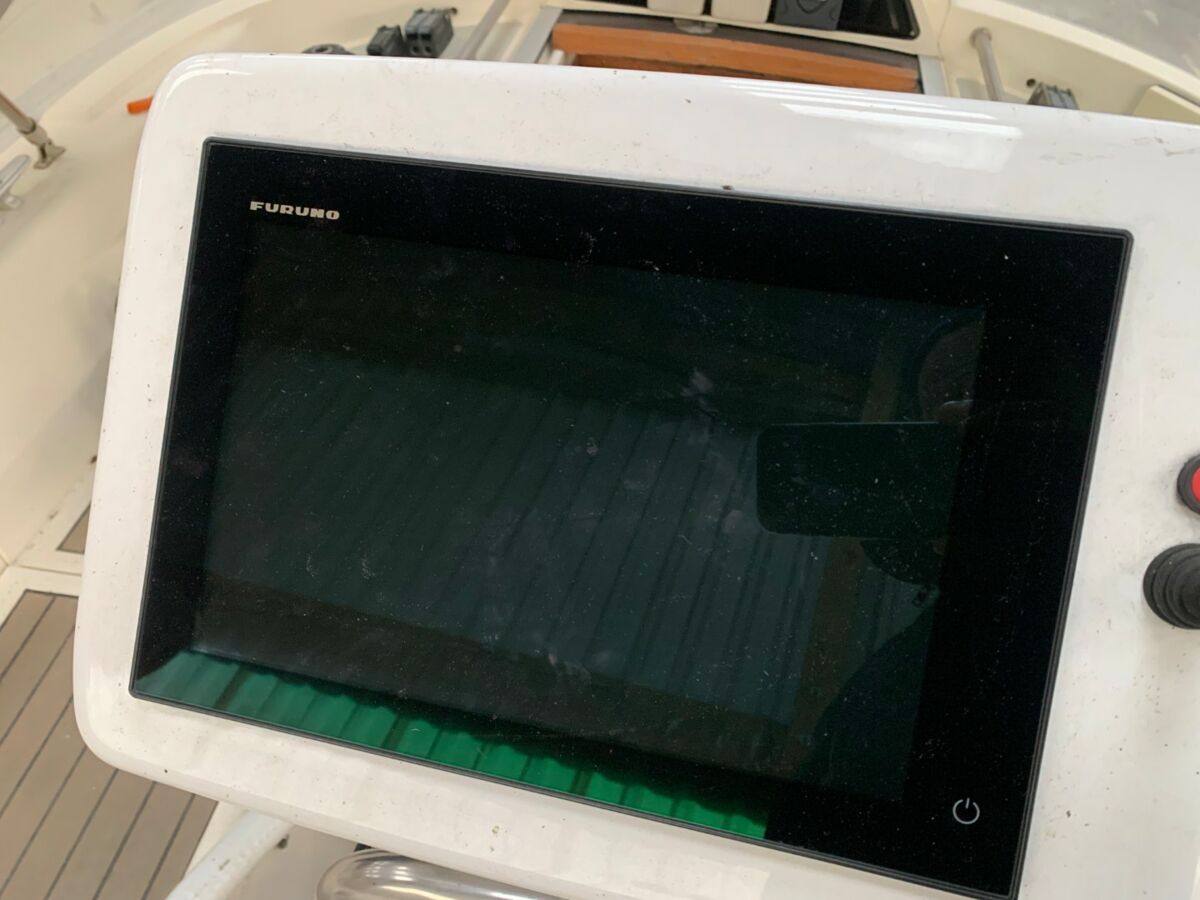 Sailing Yacht Moody 37 Sailing World Yachtbrokers 8