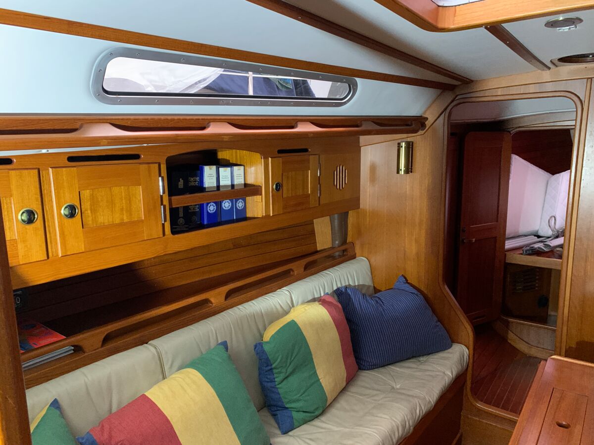 Sailing Yacht Wasa 370 Sailing World Yachtbrokers 24