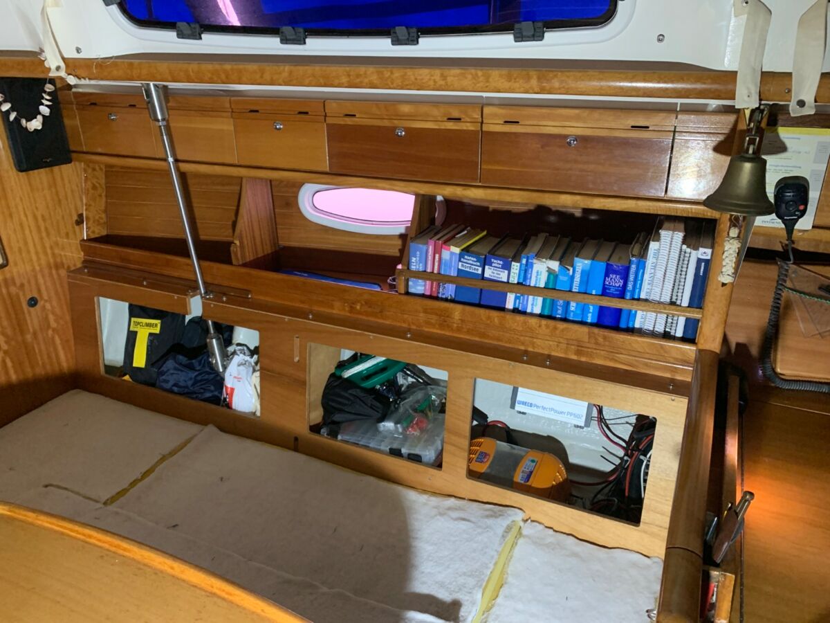 Segelyacht Bavaria 38 Cruiser (13)