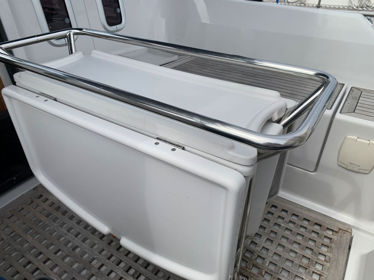 Segelyacht Dehler 41 Decksalon Sailing World Yachtmakler 27