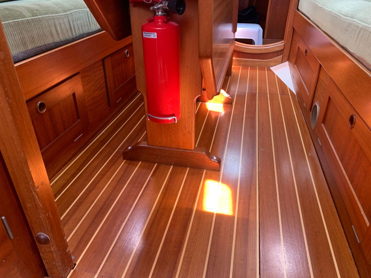 Segelyacht Najad 320 Sailing World Yachtmakler Heiligenhafen 9