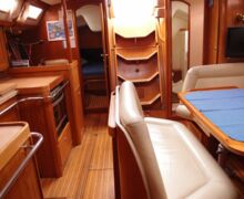 Jeanneau Sun Magic 44