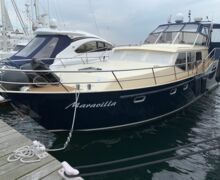 Vacance-1300-motoryacht-sailing-world-yachtbrokers-1
