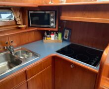 Vacance-1300-motoryacht-sailing-world-yachtbrokers-9