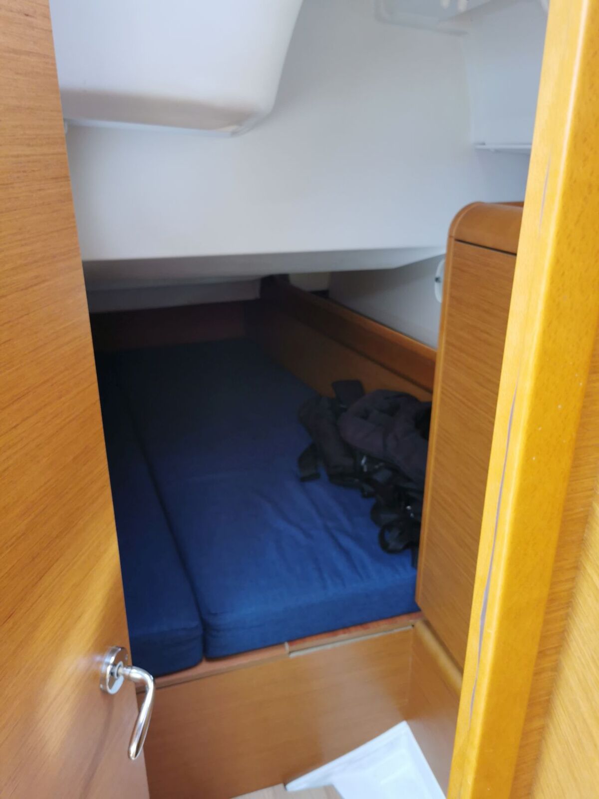 Jeanneau Sun Odyssey 449 Sailing World 14