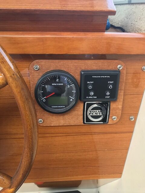 Motorsegler Hallberg-Rassy 94 Sailing World Yachtmakler 98