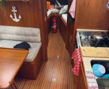 Motorsegler Nauticat 33 Sailing World Yachtmakler 28
