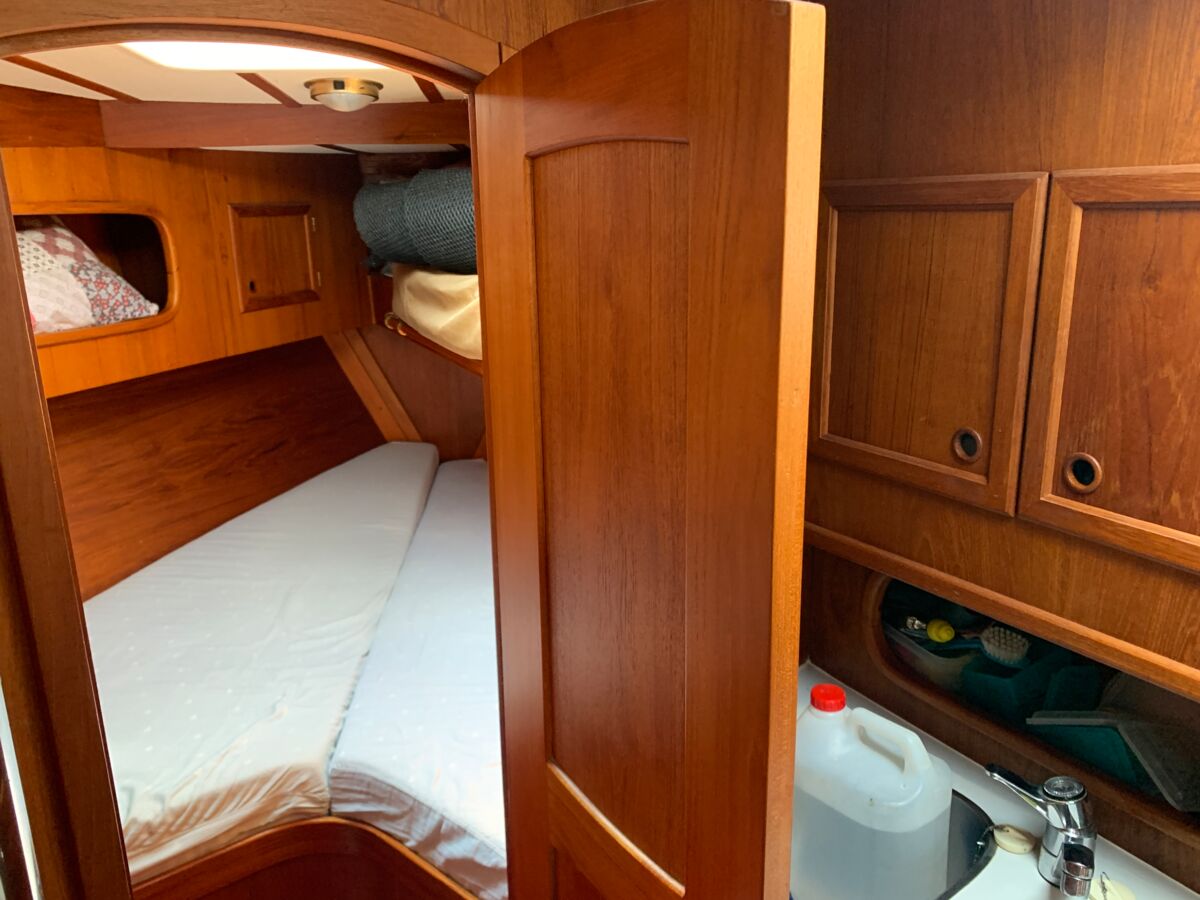 Motorsegler Nauticat 35 Sailingworld Yachtmakler Heiligenhafen 40