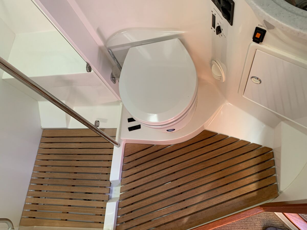 Motoryacht Nimbus 405 Coupe Sailing World Yachtmakler Heiligenhafen 35