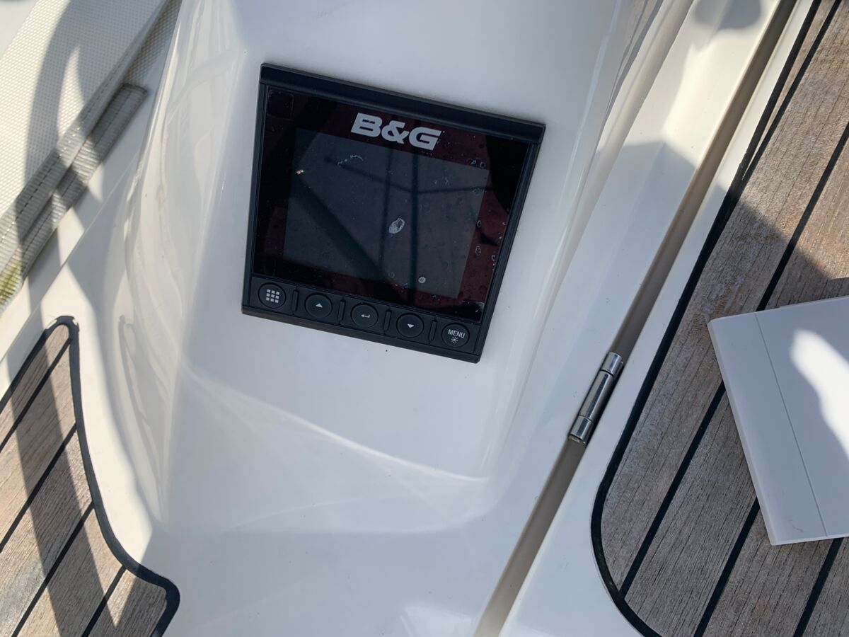 Sailing Yacht Bavaria Cruiser 34 Sailing World Yachtbrokers Heiligenhafen 26
