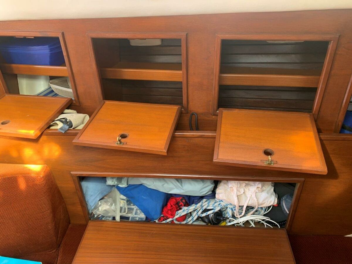 Sailing Yacht Beneteau Evasion 37 Ketch Sailing World Yachtbrokers Heiligenhafen 110