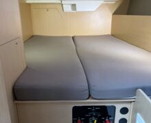 Sailing Yacht Beneteau Oceanis 38 - 11