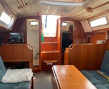 Sailing Yacht Hallberg-Rassy 34 Sailing World Yachtmakler Heiligenhafen 22
