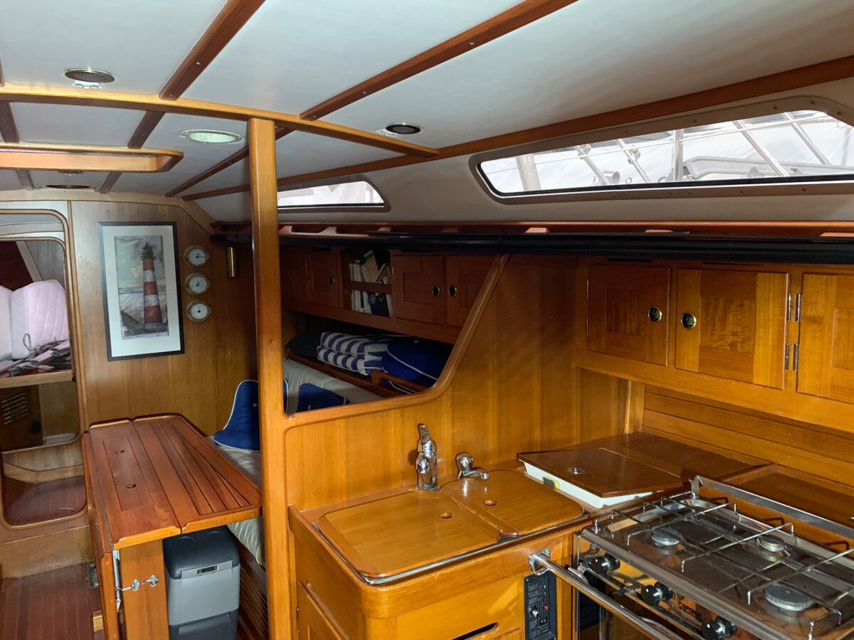 Sailing Yacht Wasa 370 Sailing World Yachtbrokers 14