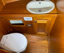 Sailing Yacht Wasa 370 Sailing World Yachtbrokers 43