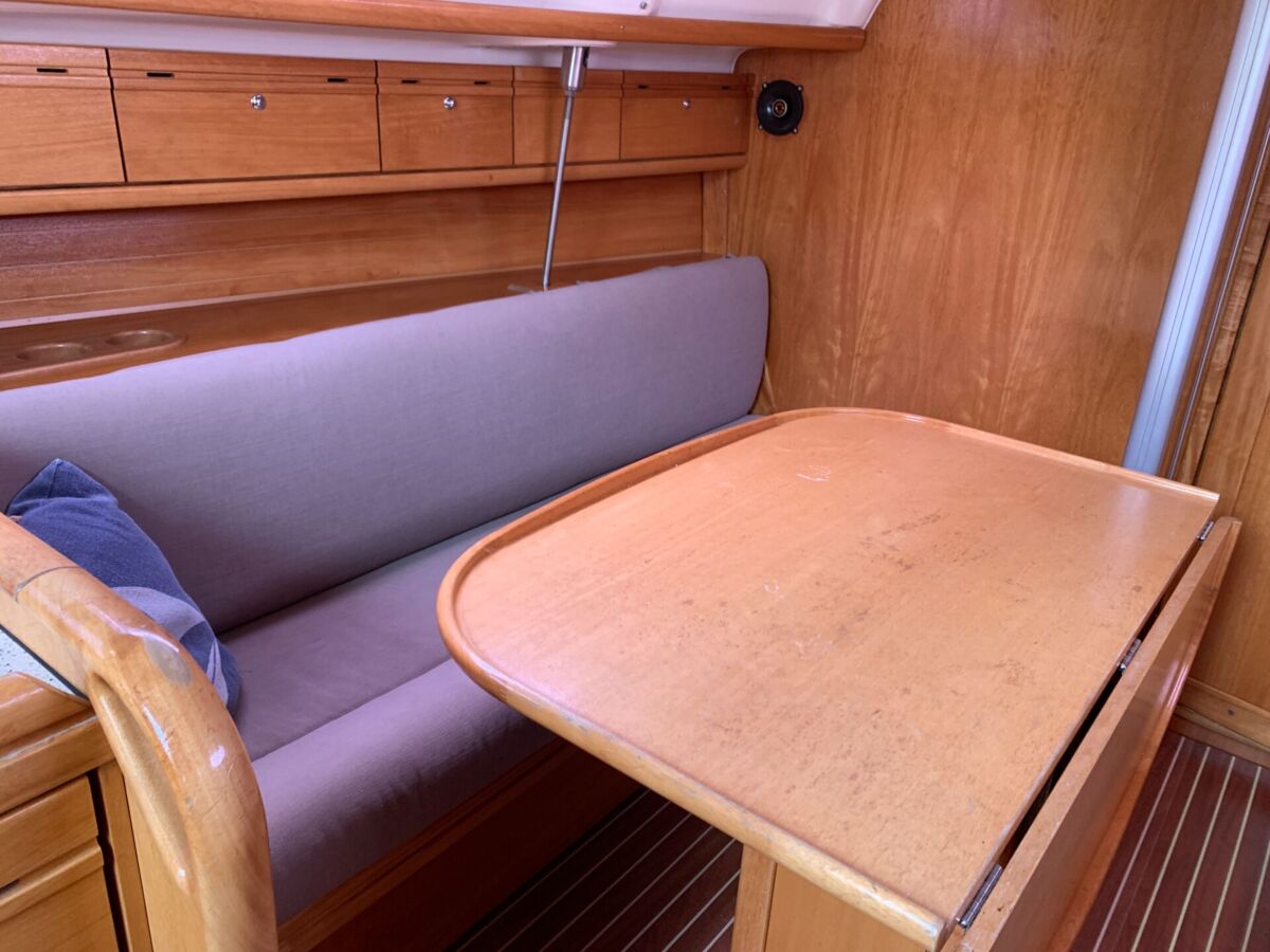 Sailingyacht Bavaria 31 Cruiser 11