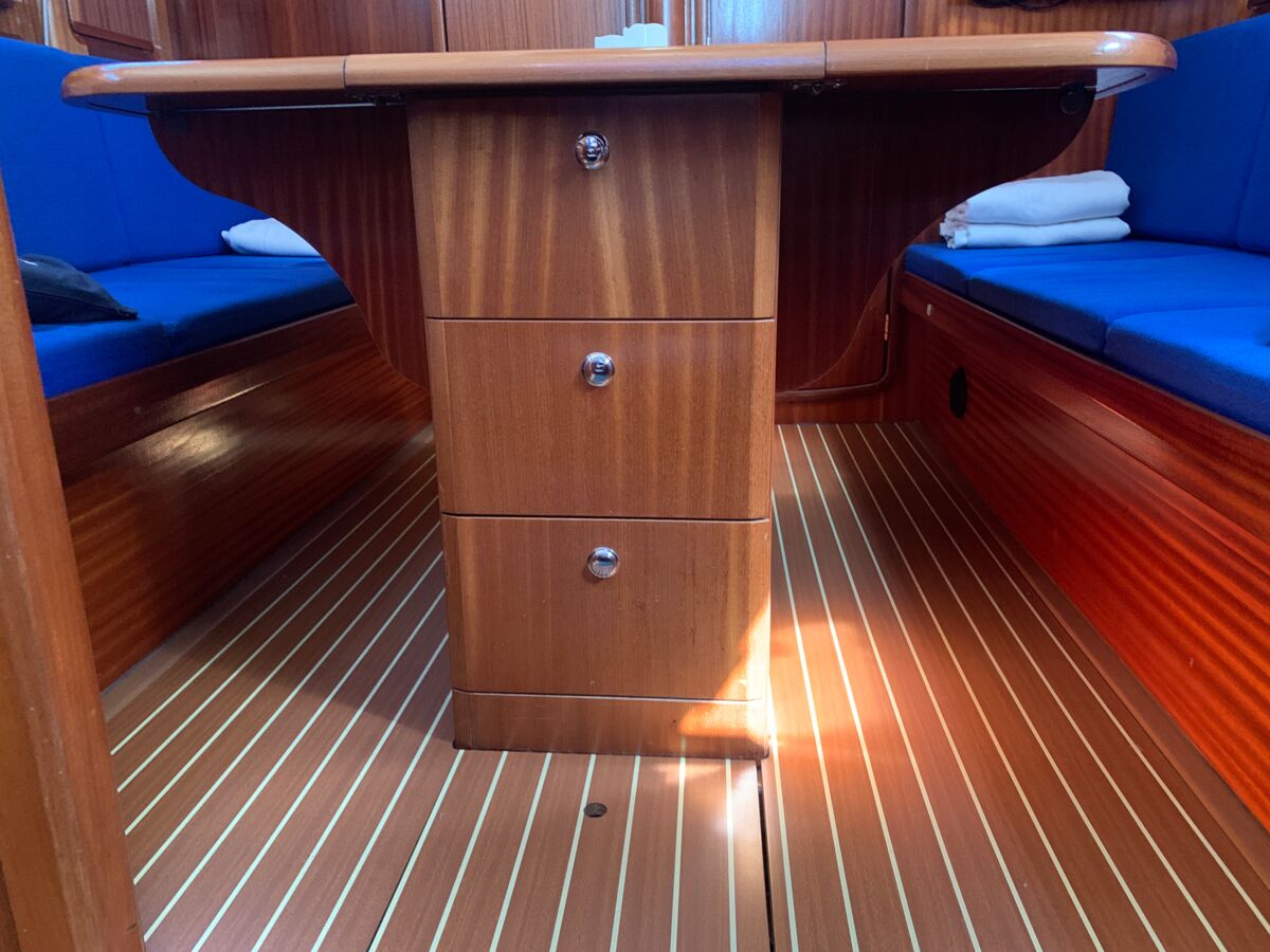 Segelyacht Bavaria 34 Sailing World Yachtmakler Heiligenhafen 18