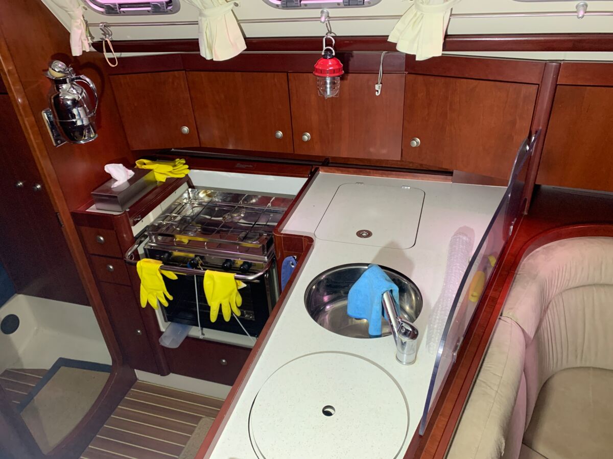 Segelyacht Dehler 36 JV Sailing World Yachtmakler Heiligenhafen 39