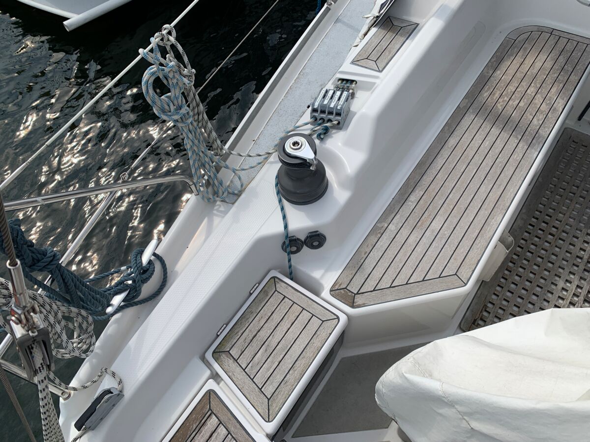 Segelyacht Dehler 41 Decksalon Sailing World Yachtmakler 17