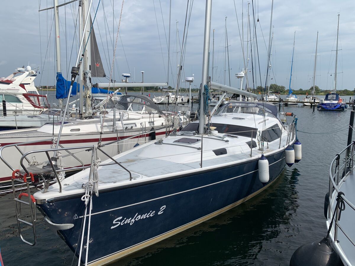 Segelyacht Dehler 41 Decksalon Sailing World Yachtmakler 2