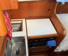 Segelyacht Hallberg-Rassy 29 Fehmarn Sailing World Yachtmakler 33