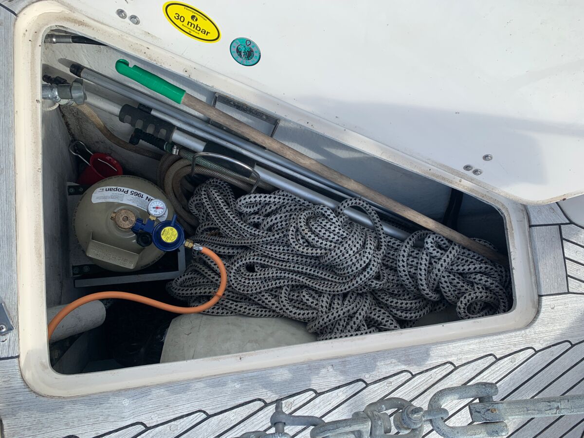 Segelyacht Hallberg-Rassy 45 Sailing World Yachtmakler Heiligenhafen 10