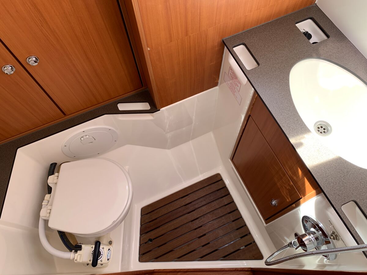 Bavaria Cruiser 36-3 Sailing World Yachtmakler 45