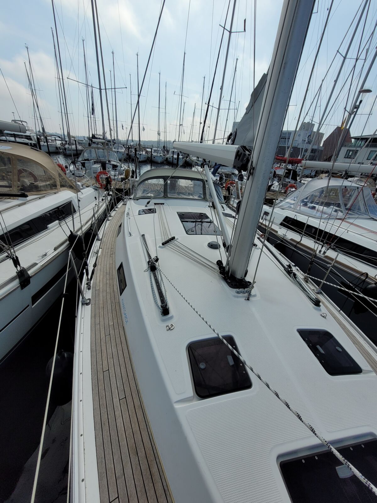 Bavaria Cruiser 36-3 Sailing World Yachtmakler 5