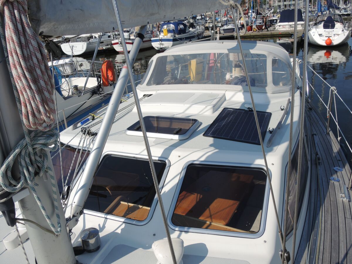 Deck Salon Segelyacht Nordship 35 DS Sailing World Yachtbrokers Heiligenhafen4