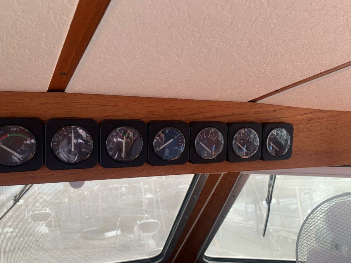 Motorsailer Nauticat 40 Ketch Sailing World Yachtbrokers 19