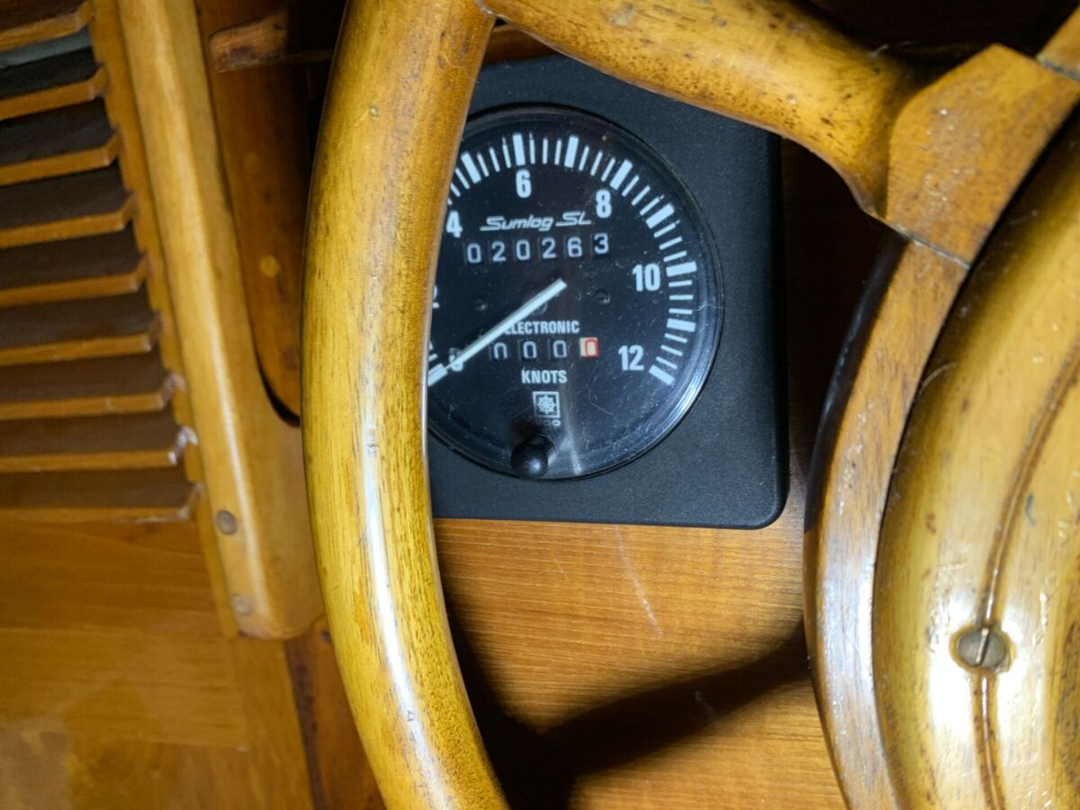 Motorsegler Hallberg-Rassy 94 Sailing World Yachtmakler 39