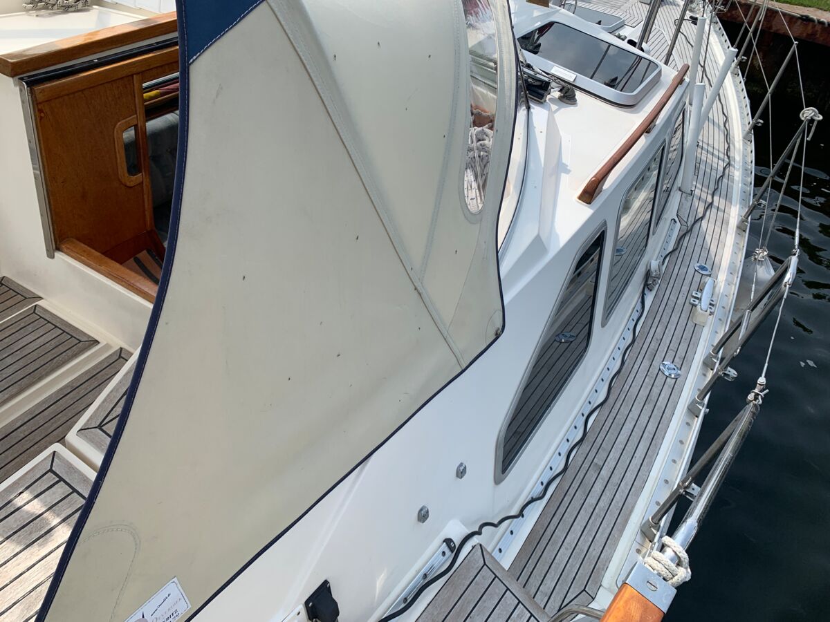 Motorsegler Nauticat 35 Sailingworld Yachtmakler Heiligenhafen 17