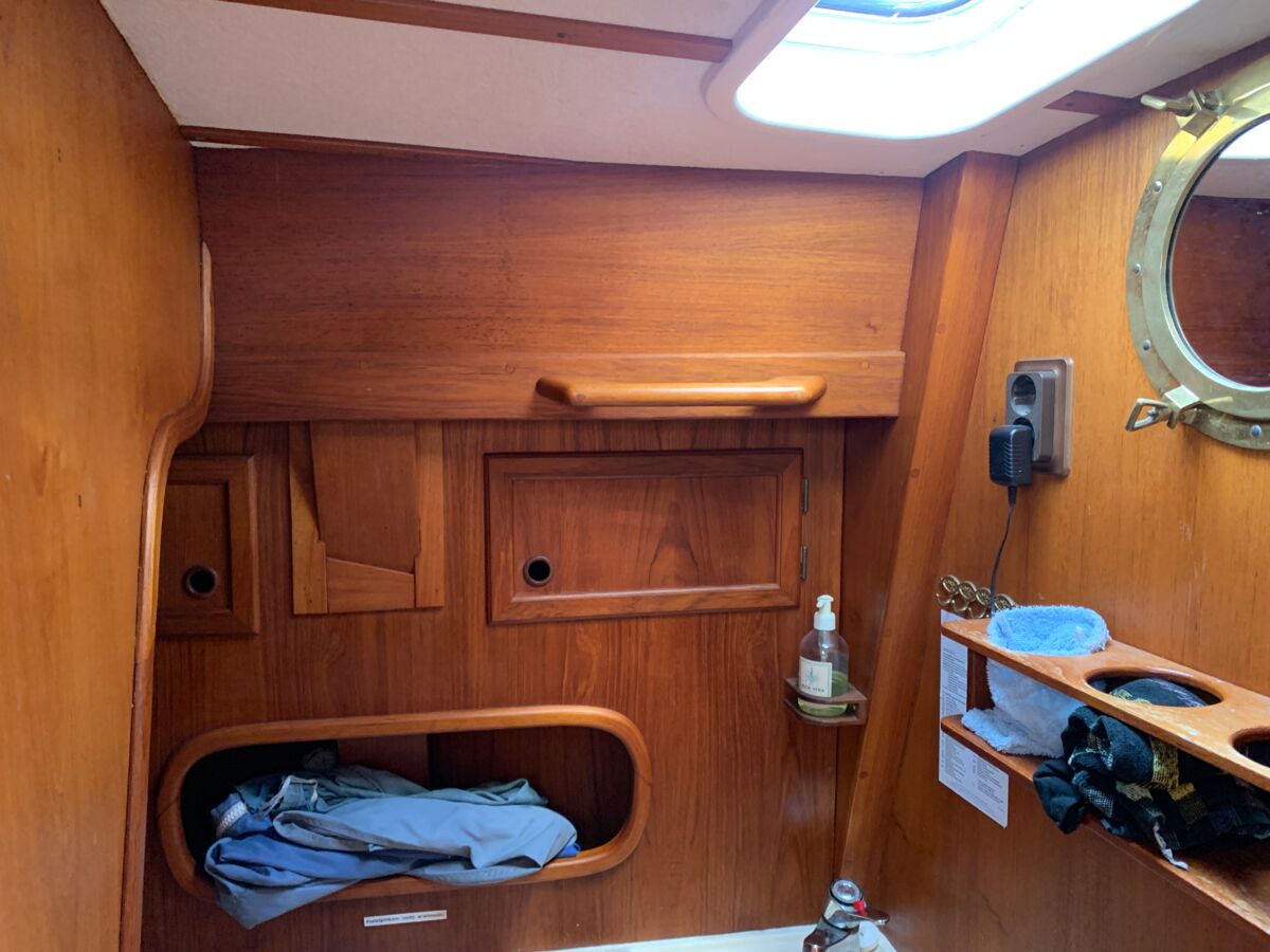 Motorsegler Nauticat 35 Sailingworld Yachtmakler Heiligenhafen 52
