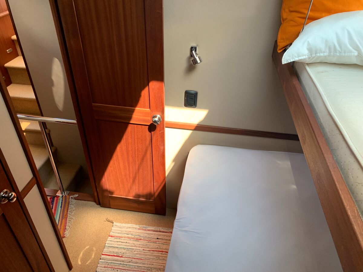 Motoryacht American Tug 41 Sailing World Yachtbrokers Heiligenhafen 21