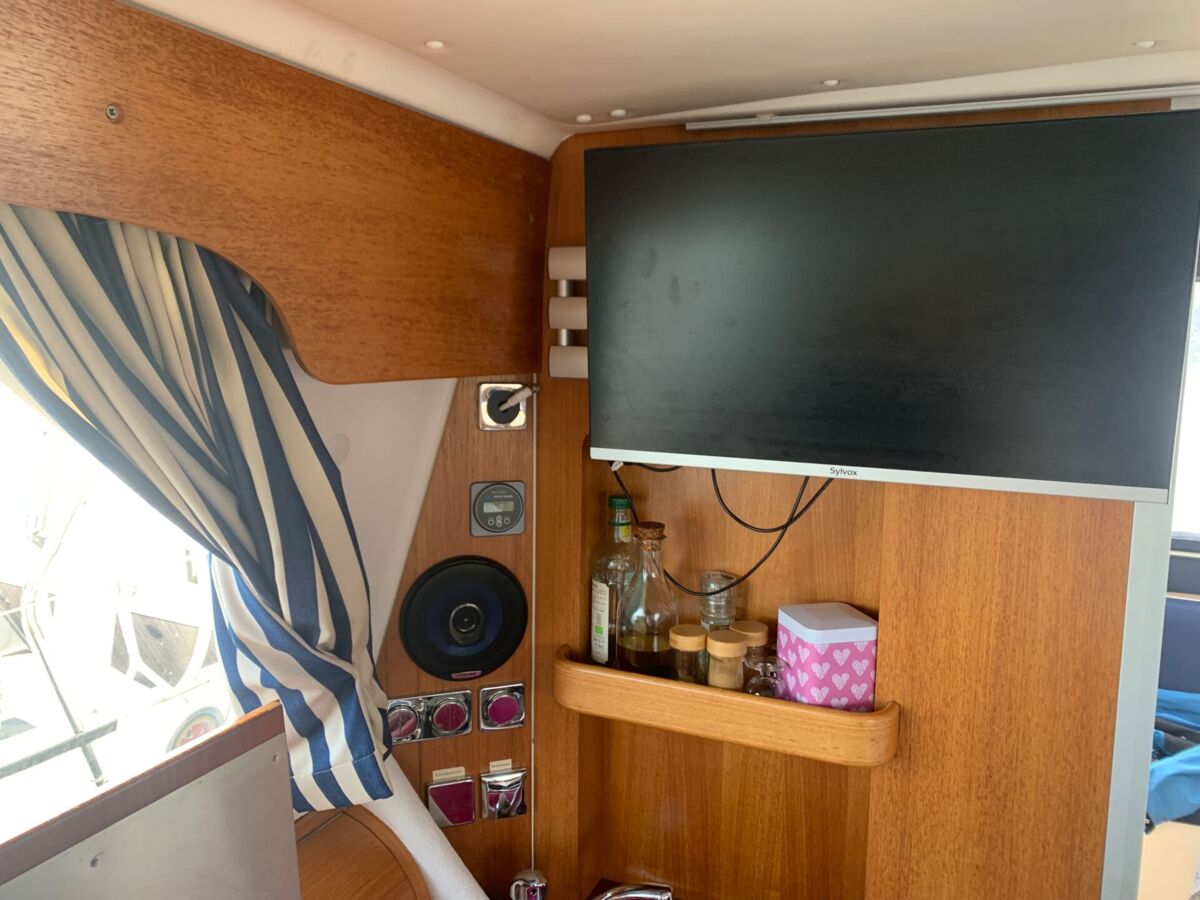 Motoryacht Nimbus 380 Carisma Fly Sailing World Yachtbrokes Heiligenhafen 20