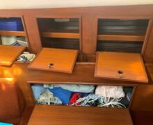 Sailing Yacht Beneteau Evasion 37 Ketch Sailing World Yachtbrokers Heiligenhafen 110