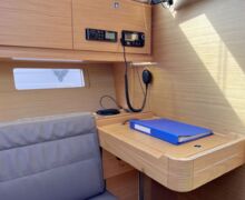Sailing Yacht Dufour 382 Sailing World Yachtbrokers Heiligenhafen 9