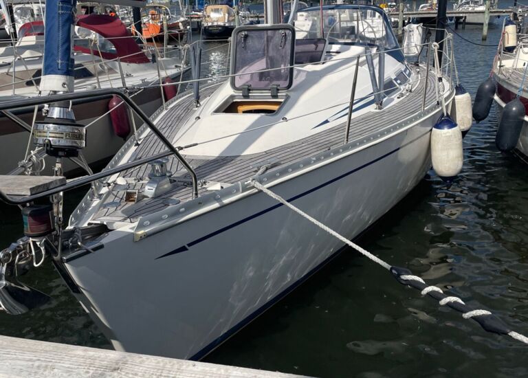 Sailing Yacht Elan 34 Sailing World Yachtmakler Heiligenhafen 1