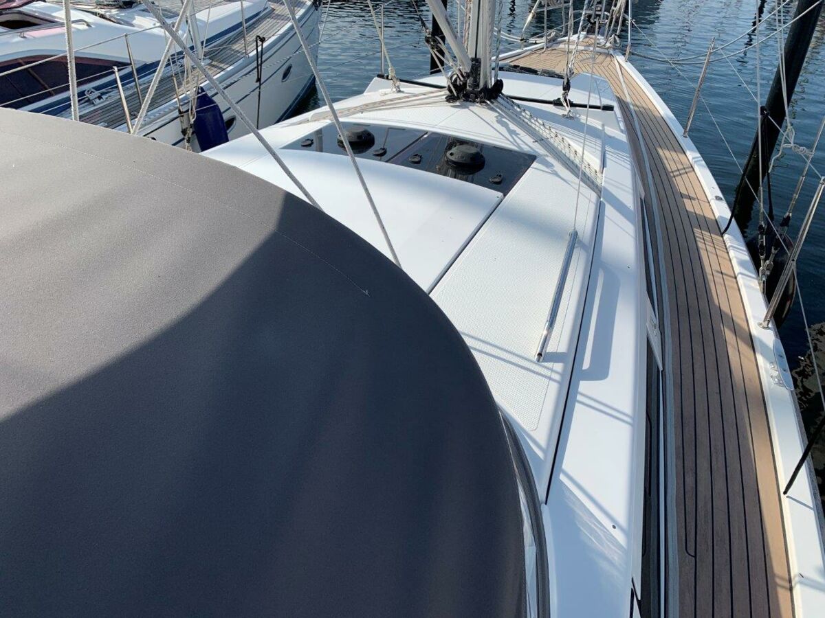 Sailing Yacht Hanse 348 Sailing World Yachtbrokers Heiligenhafen 8