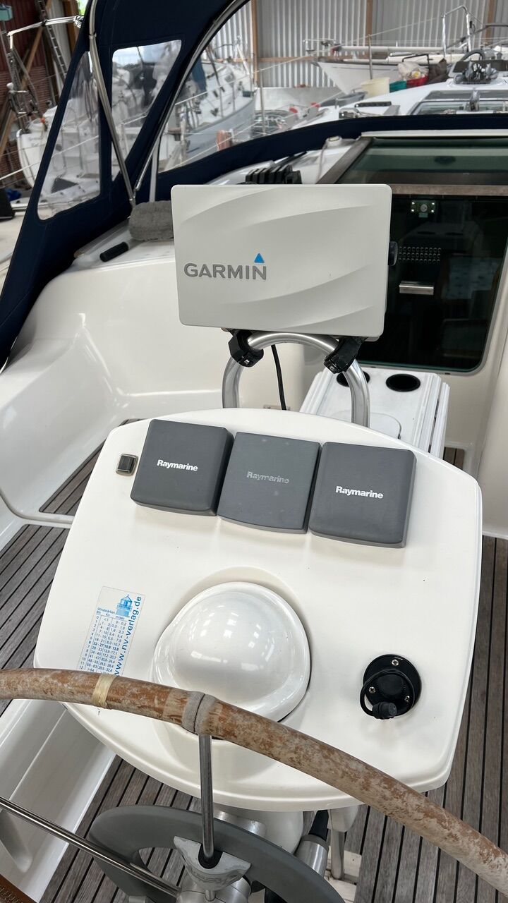 Sailing Yacht Jeanneau Sun Odyssey 37 -10