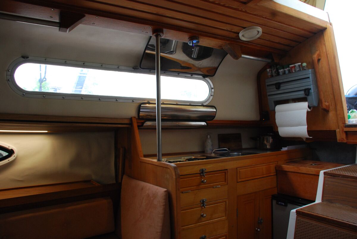 Sailing Yacht Snapdragon Sailing World Yachtbrokers 34