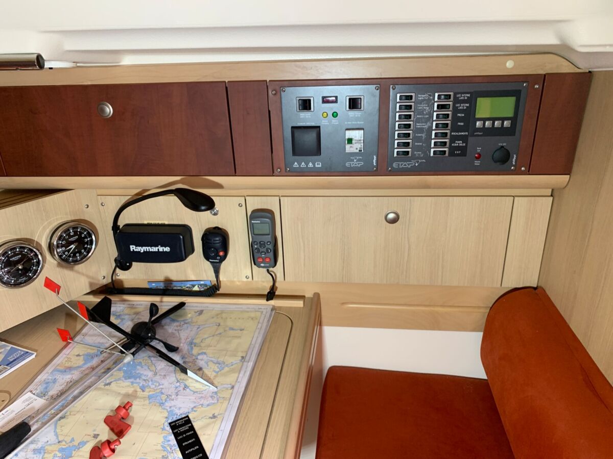 Saling Yacht Etap 37 S Sailing World Yachtbrokers Heiligenhafen 8