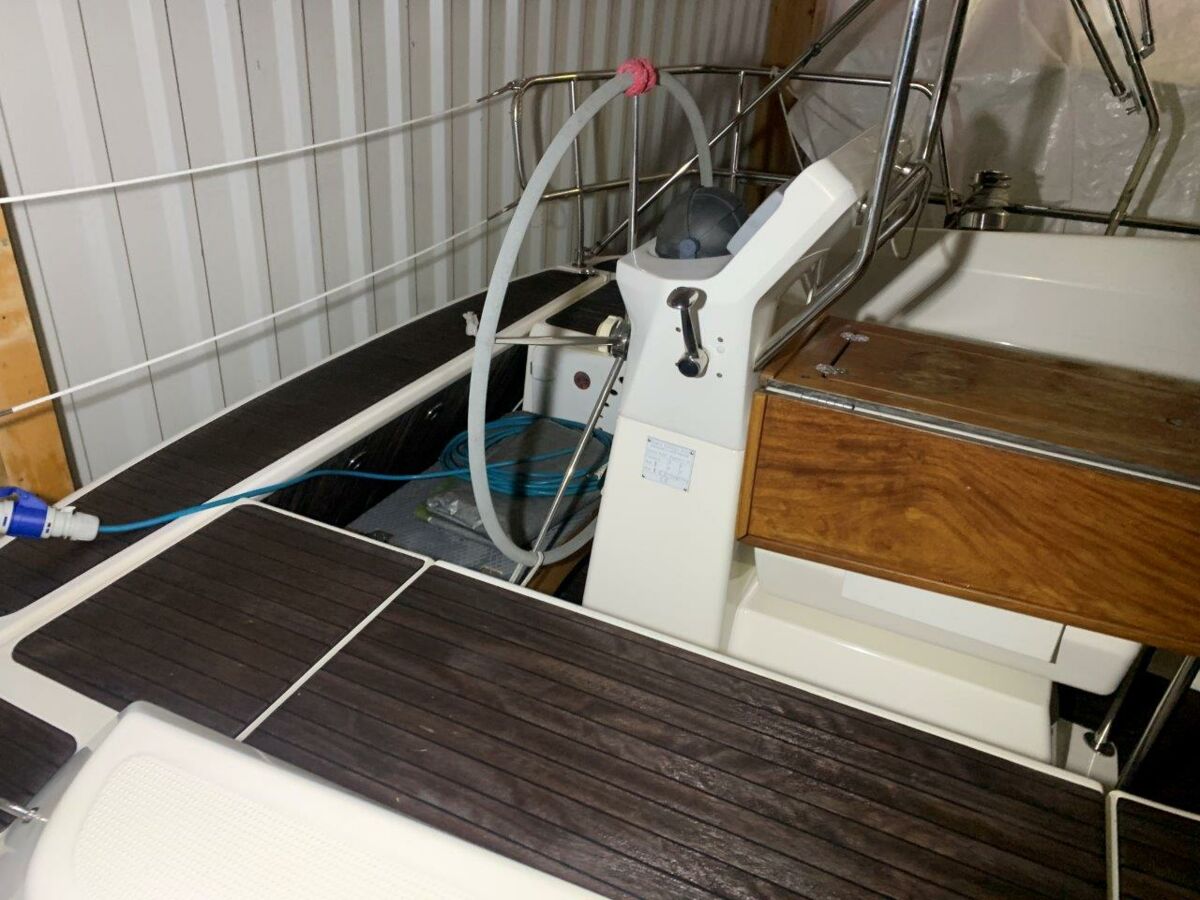 Segelyacht Bavaria Cruiser 36 Sailing World Yacht Brokers Heiligenhafen 5