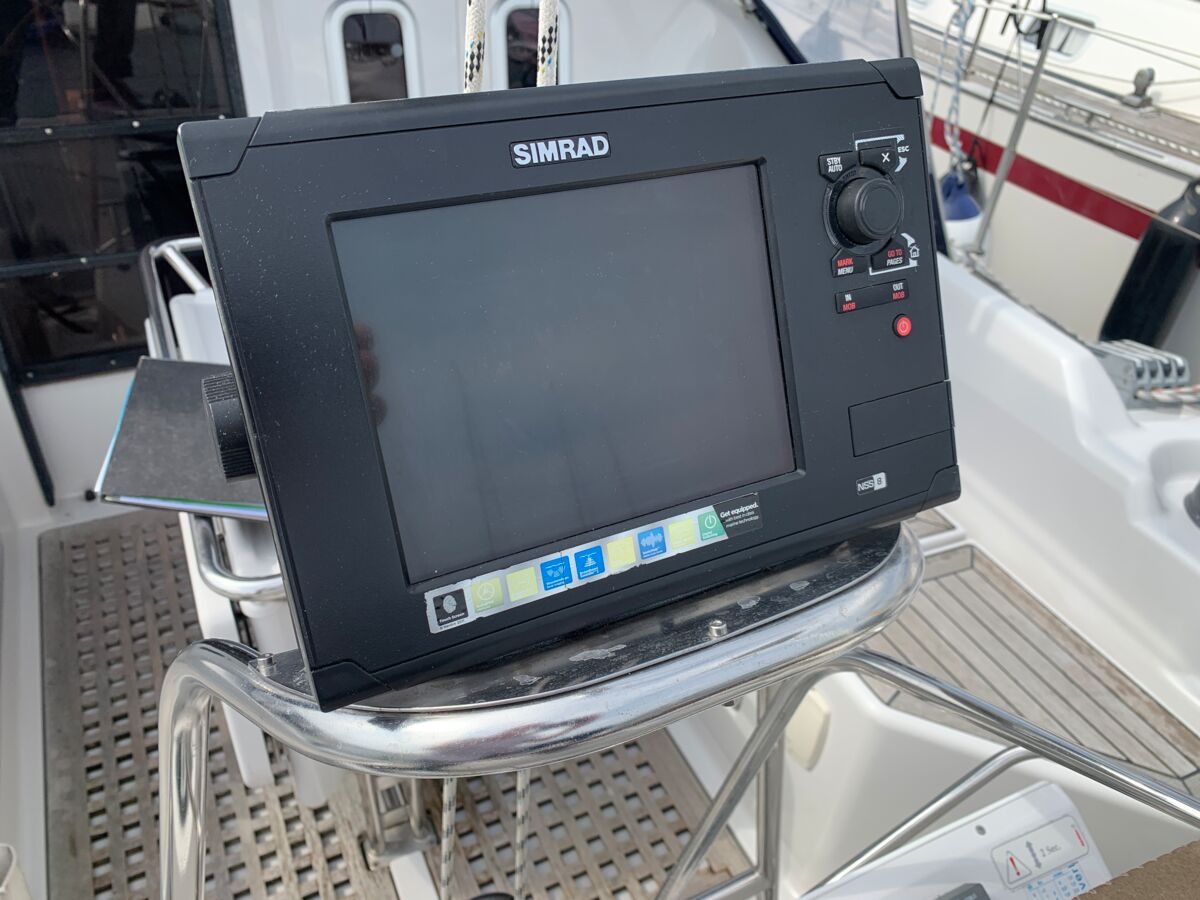 Segelyacht Dehler 41 Decksalon Sailing World Yachtmakler 20