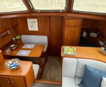 Vacance-1300-motoryacht-sailing-world-yachtbrokers-4