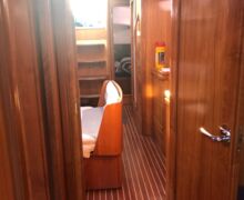 Bavaria 42-Cruiser-Gebrauchtyacht-Sailing-World-Yachtbrokers-12