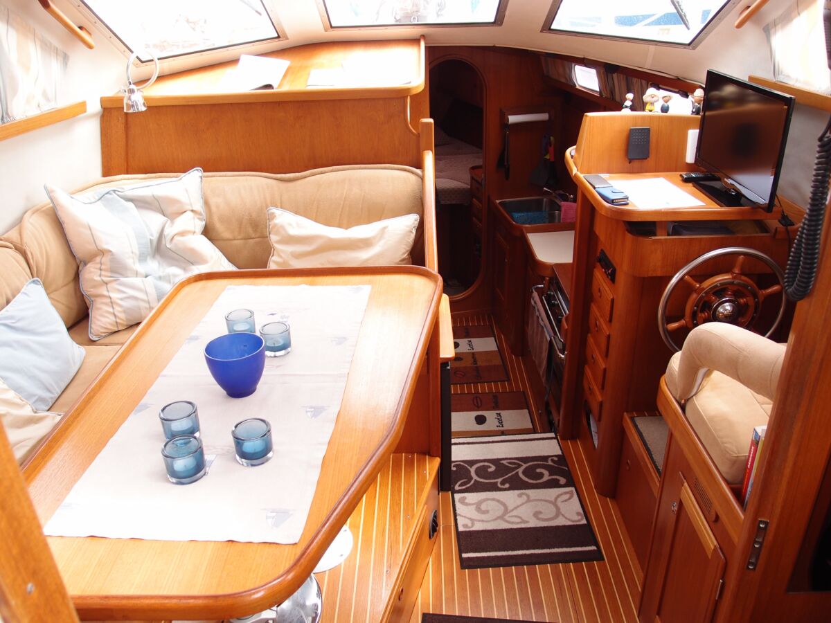 Degeroe38DS-Sailing-World-Yachtbrokers-3