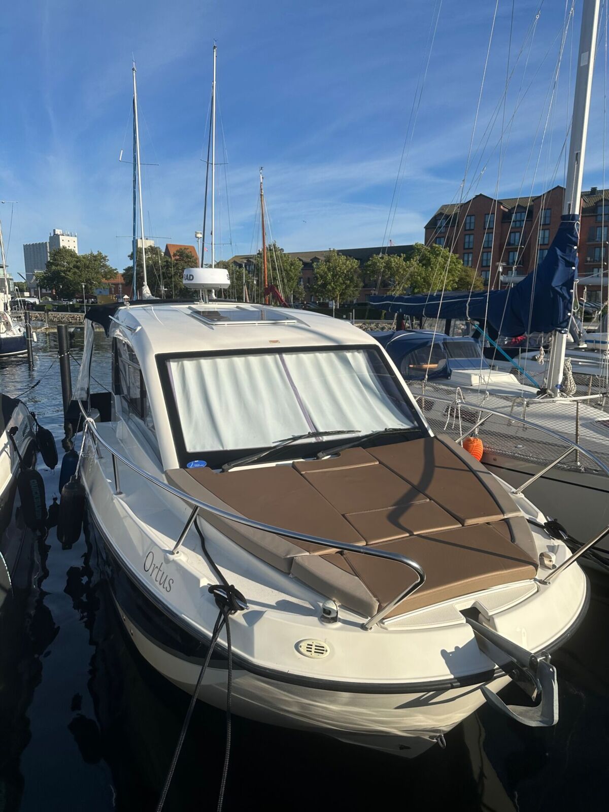 Motorboot Quicksilver Acrtive 755 Weekend Sailing World Yachtmakler 1