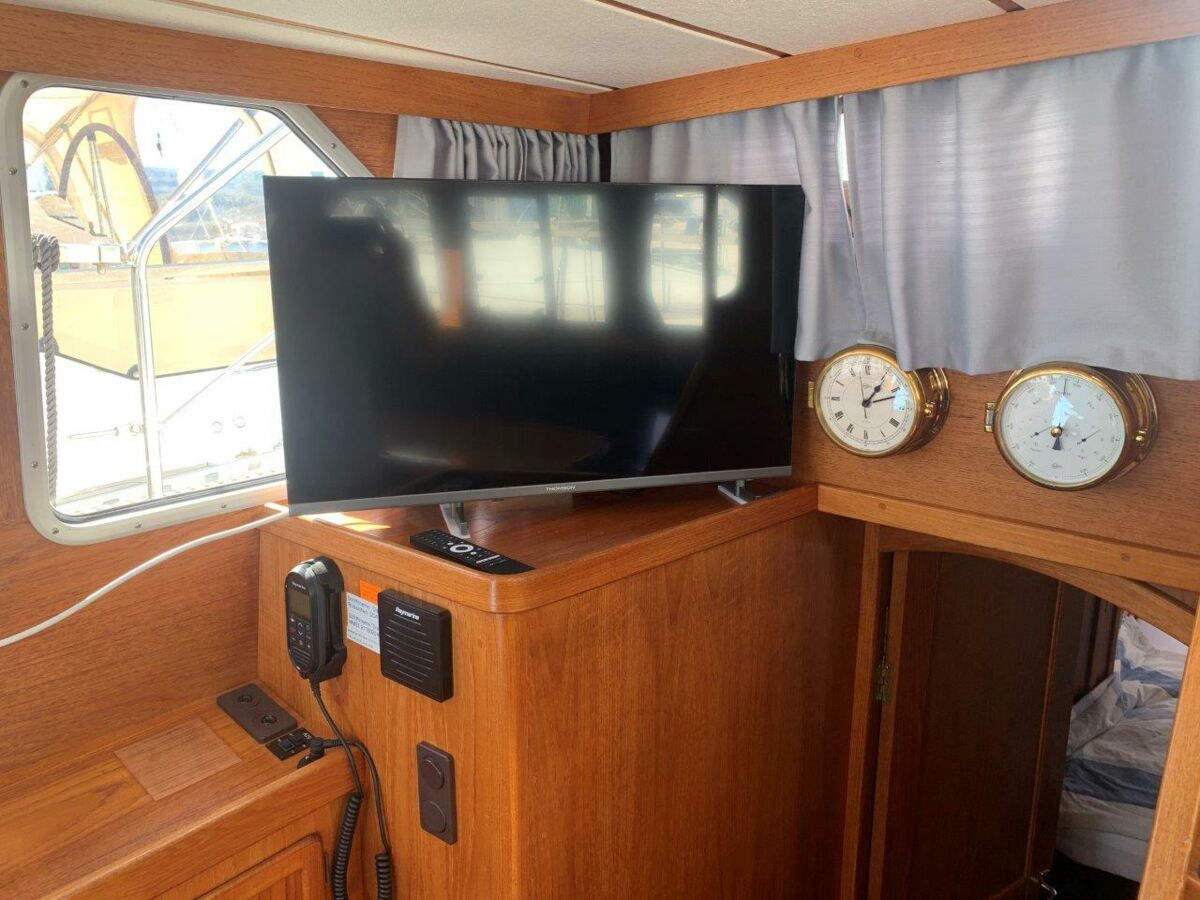Motorsailer Nauticat 40 Ketch Sailing World Yachtbrokers 23