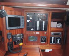 Sailing Yacht Bavaria 42 Sailing World Yachtbrokers 14